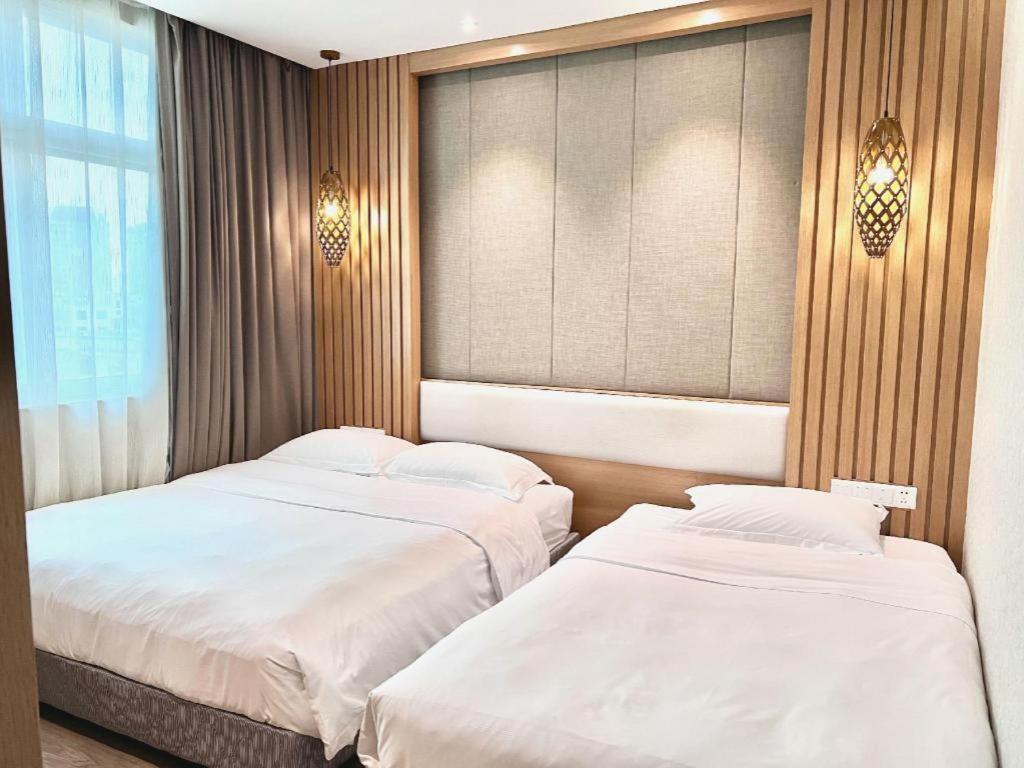 Excemon Beach Hotel Beihai Bagian luar foto